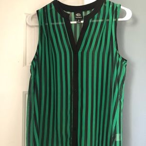 Bobeau hi low button tank